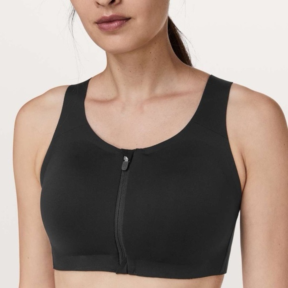 NWT : Lululemon athletica Black Zip-Front Bra
